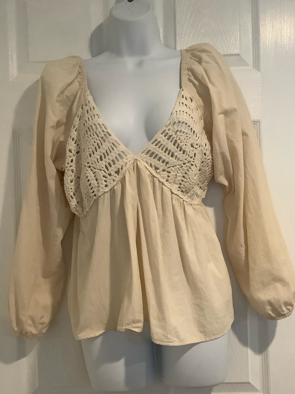 ROSE AND GRAY Cream 100% Cotton Crocheted Peplum Boho Puff Sleeve Fall Top M